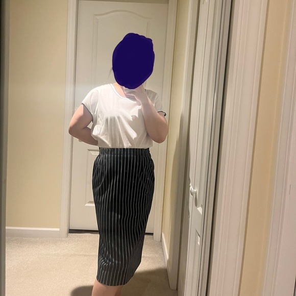 Vintage Pinstripe Three Piece Set - Picture 5 of 9